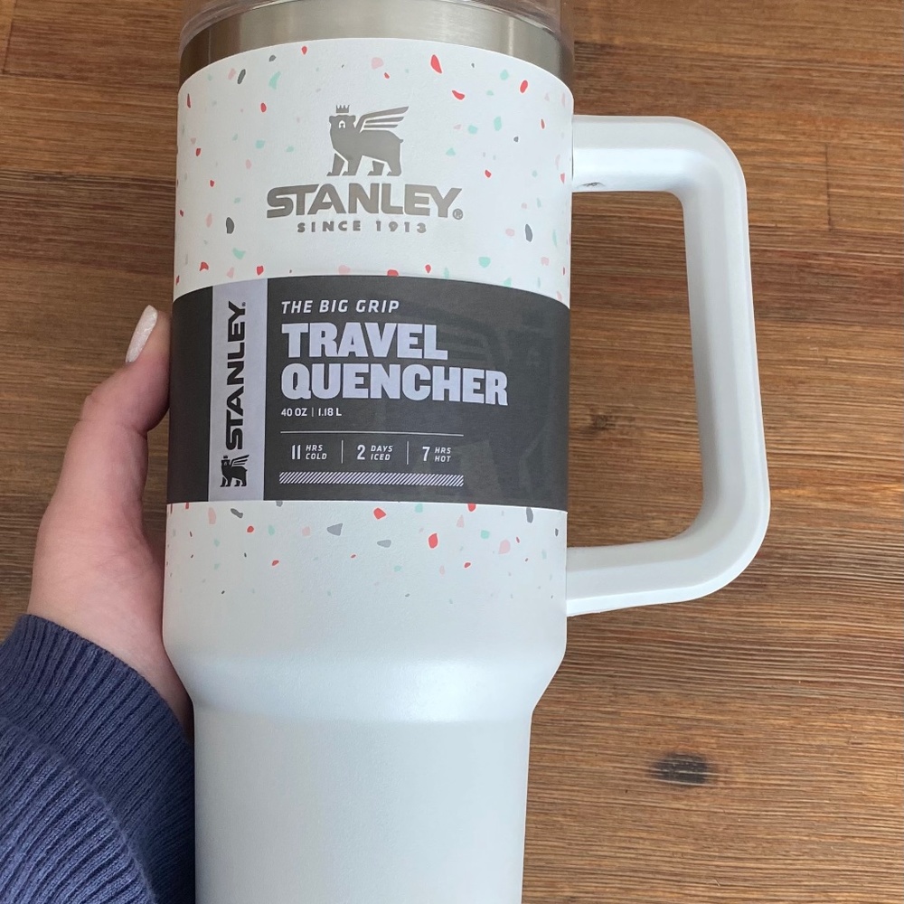 NEW STANLEY Adventure Quencher